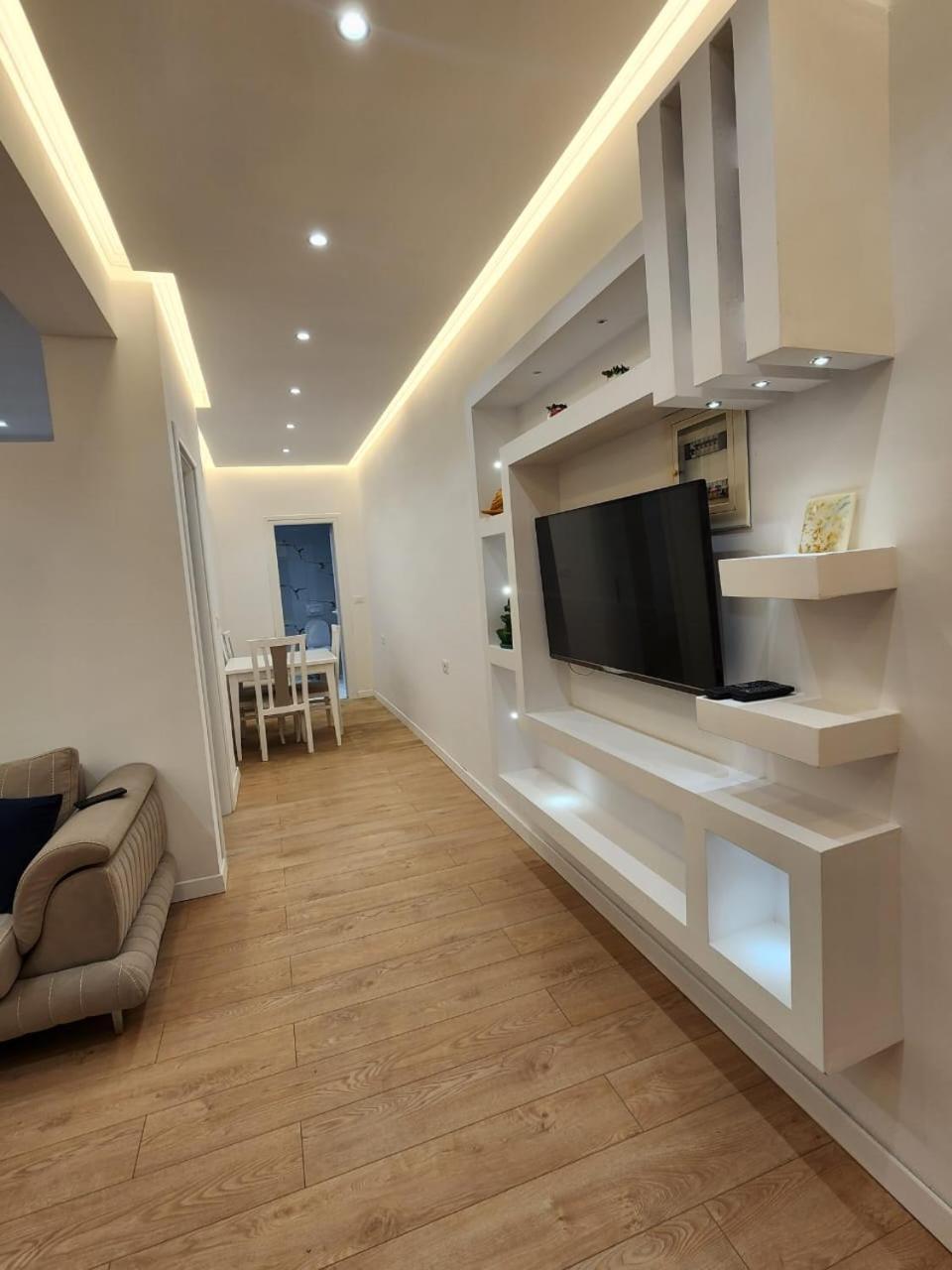 Apartment Dian *